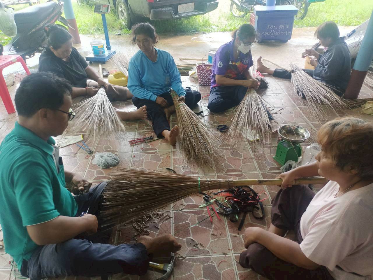 title - ส.ป.ก.ตราด จัดฝึกอบรมเกษตรกรหลักสูตรที่ 2การสร้างอาชีพในการบริหารจัดการวัสดุเหลือใช้ทางการเกษตรเพื่อเพิ่มมูลค่า เป็นมิตรกับสิ่งแวดล้อมภายใต้โครงการลดการเผาวัสดุเหลือใช้ทางการเกษตรในเขตปฏิรูปที่ดิน กิจกรรมลดการเผาวัสดุเหลือใช้ทางการเกษตรในเขตปฏิรูปที่ดิน ปีงบประมาณ พ.ศ.2569  